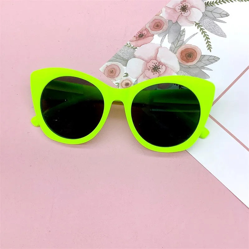 Retro Beach Kids Sunglasses